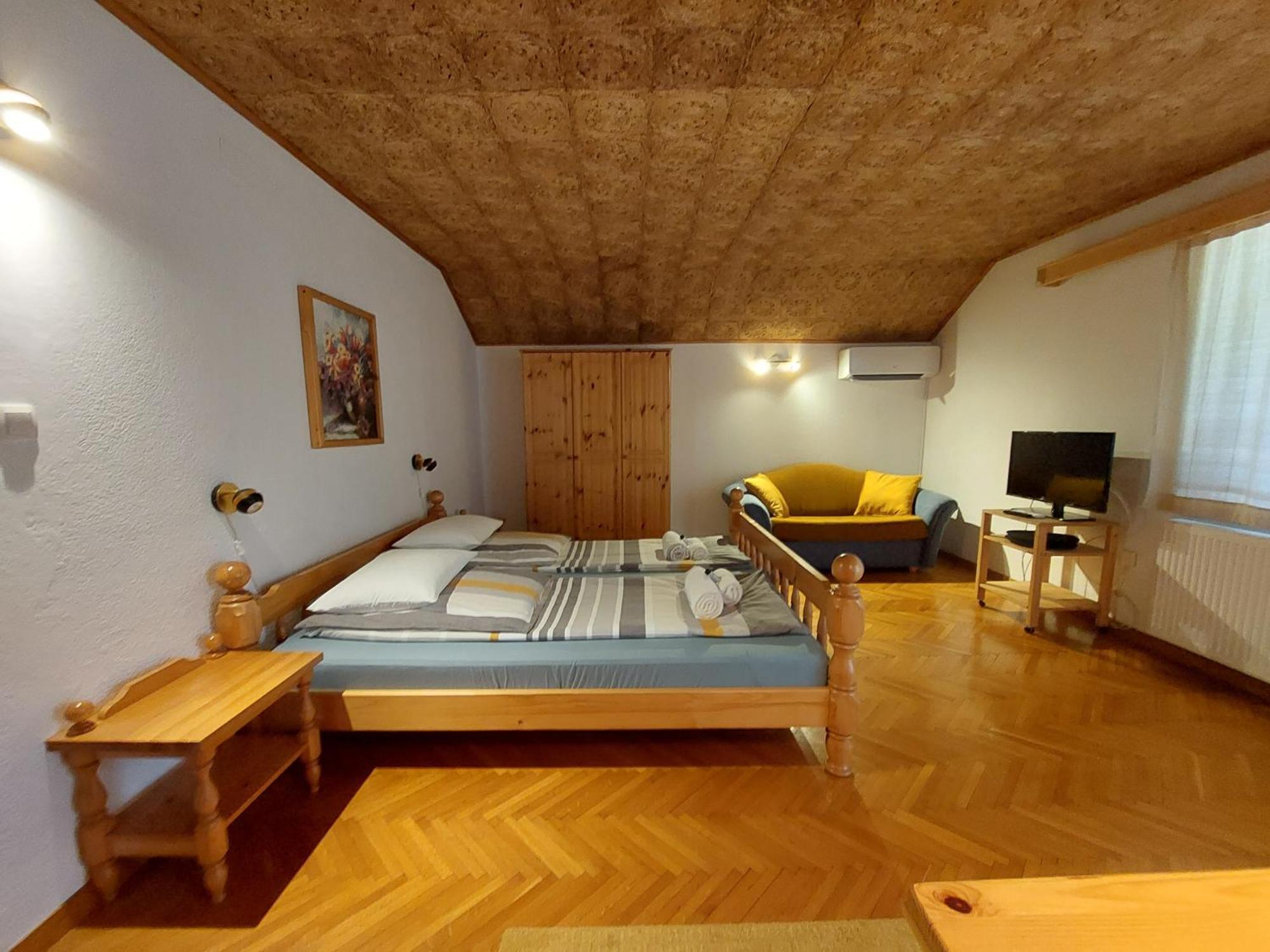 Guest House Vera Bled Exterior photo