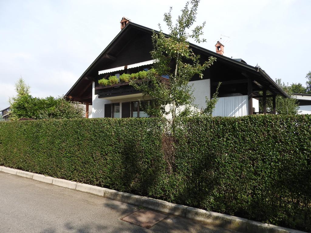 Guest House Vera Bled Exterior photo