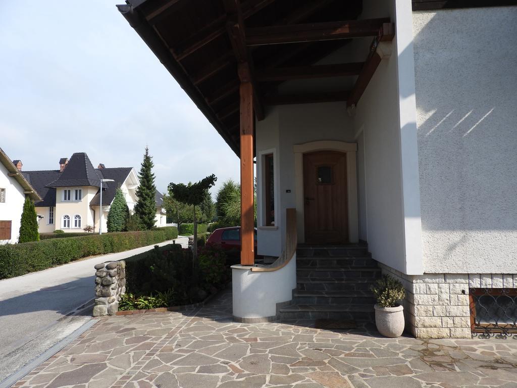 Guest House Vera Bled Exterior photo